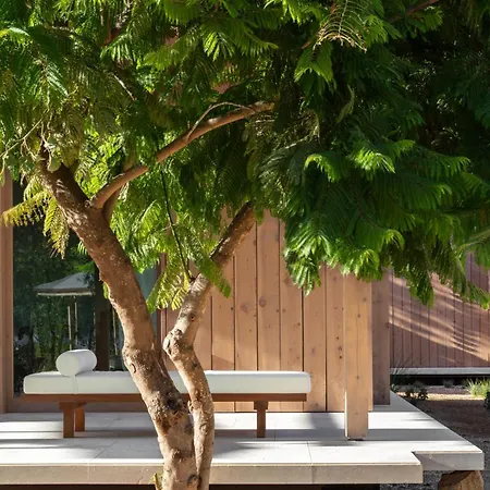 Ahama Hotel